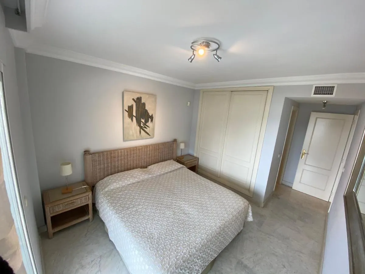 Marina Banus Apartment - Frontline Beach Suite - Puerto Banus Marbella Spain