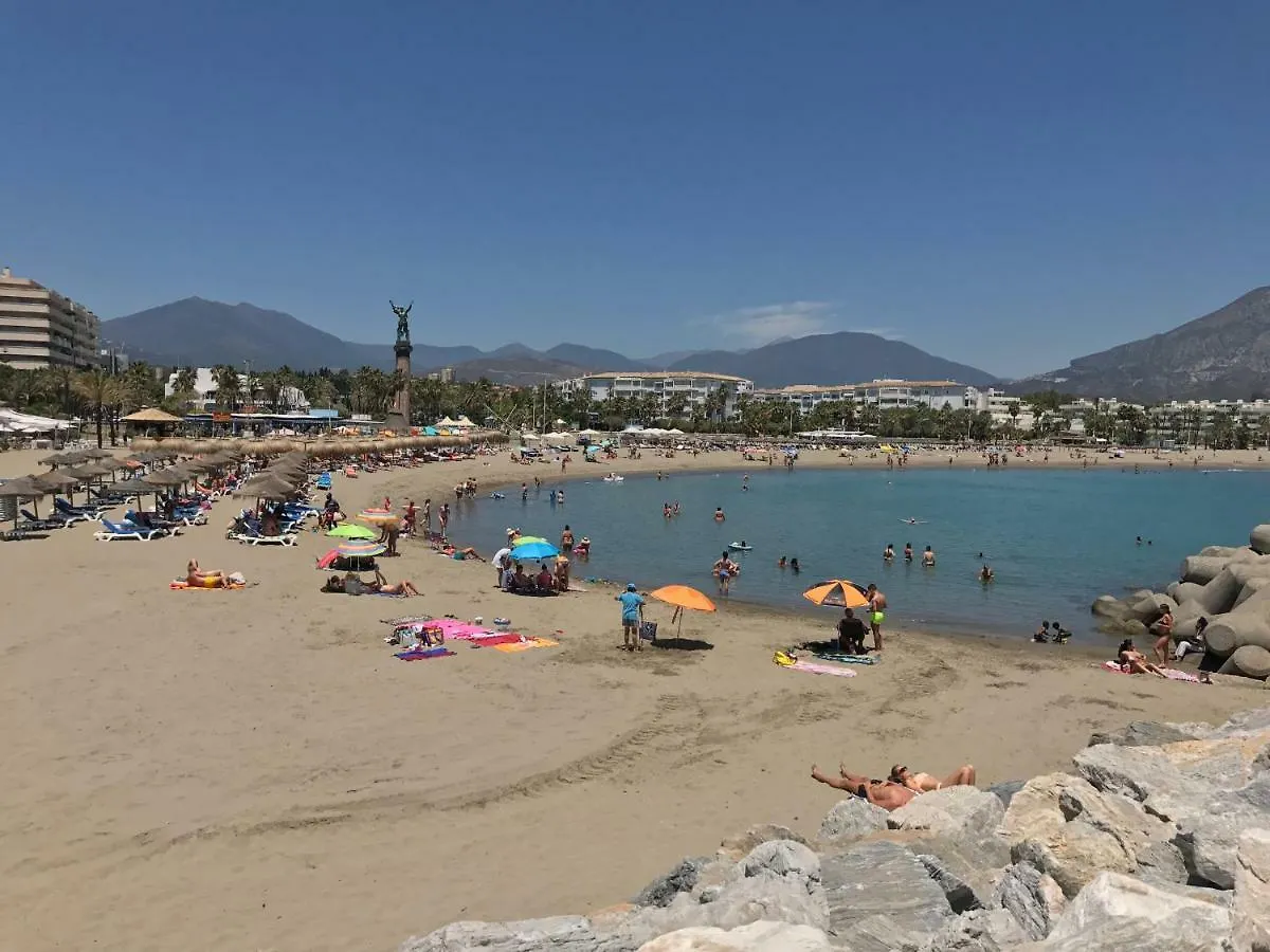 Marina Banus Apartment - Frontline Beach Suite - Puerto Banus Marbella Spain